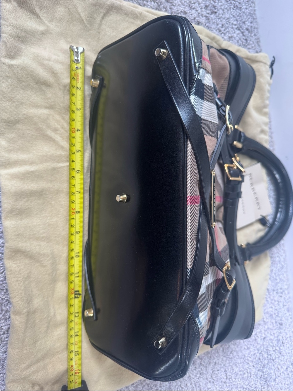 Burberry Bridle House Check Medium Tote Black Leather and Gold Hardware - Picture 5 of 9